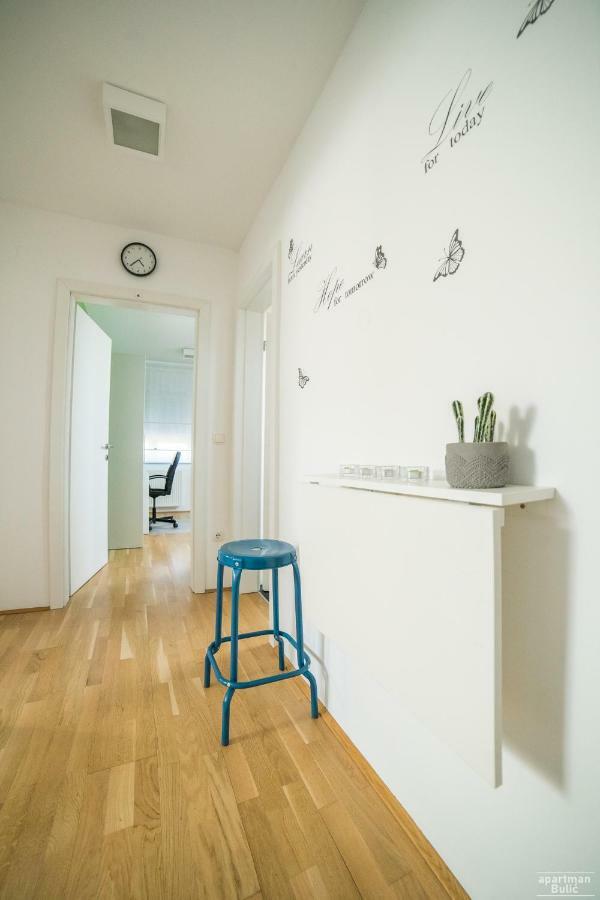 Apartman*** Apartment Varazdin Exterior photo